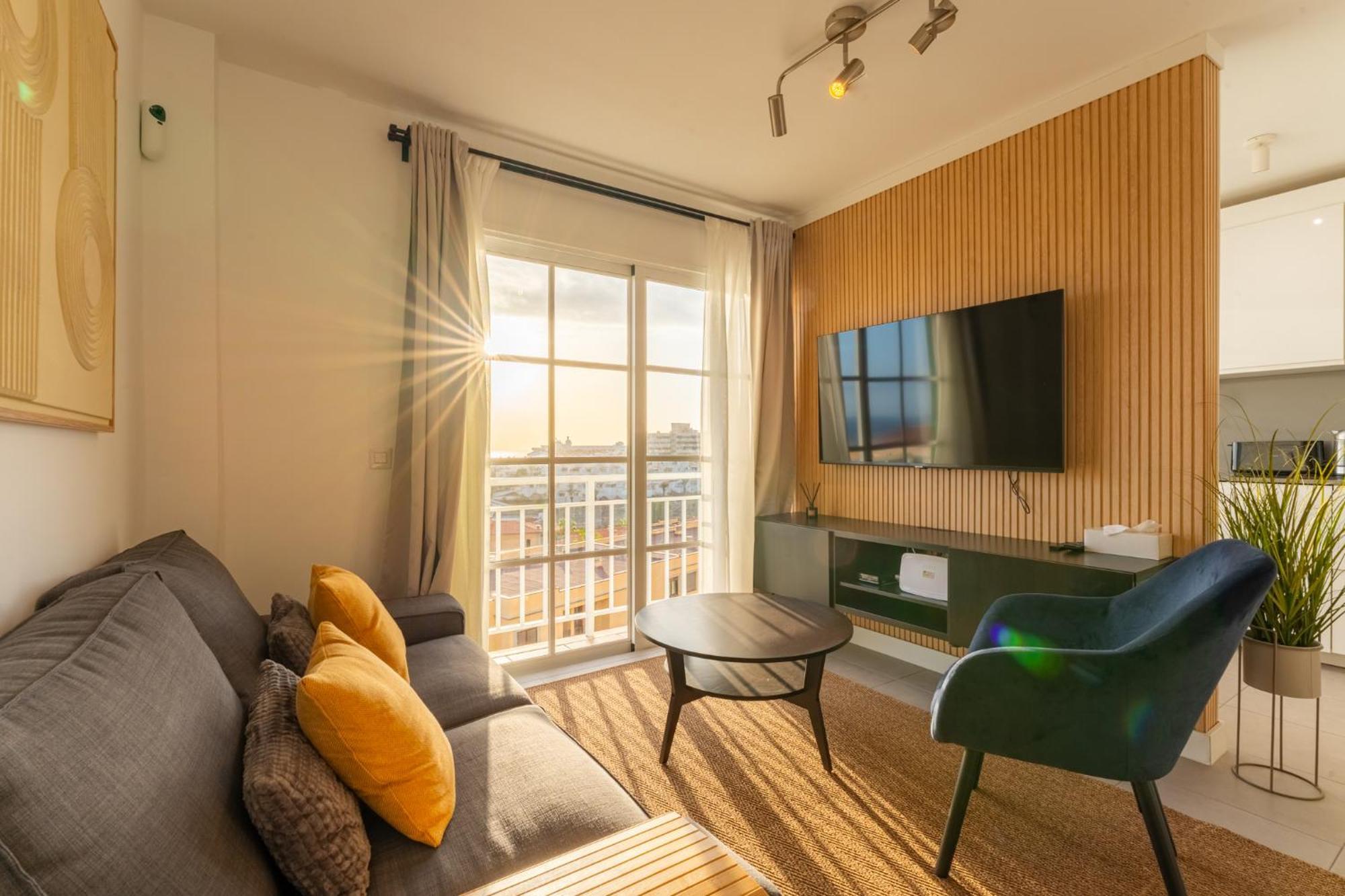 Callao Sunset Apartment, Sea View And Pool Кальяо-Сальвахе Экстерьер фото